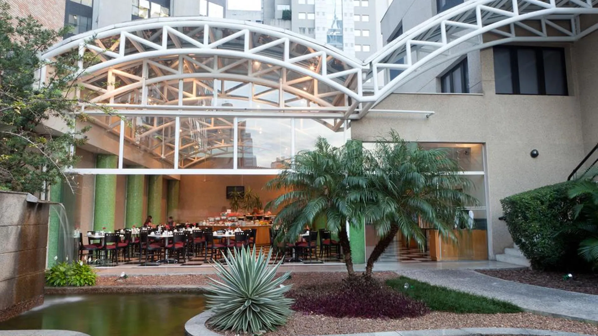 Estanplaza International Hotel São Paulo